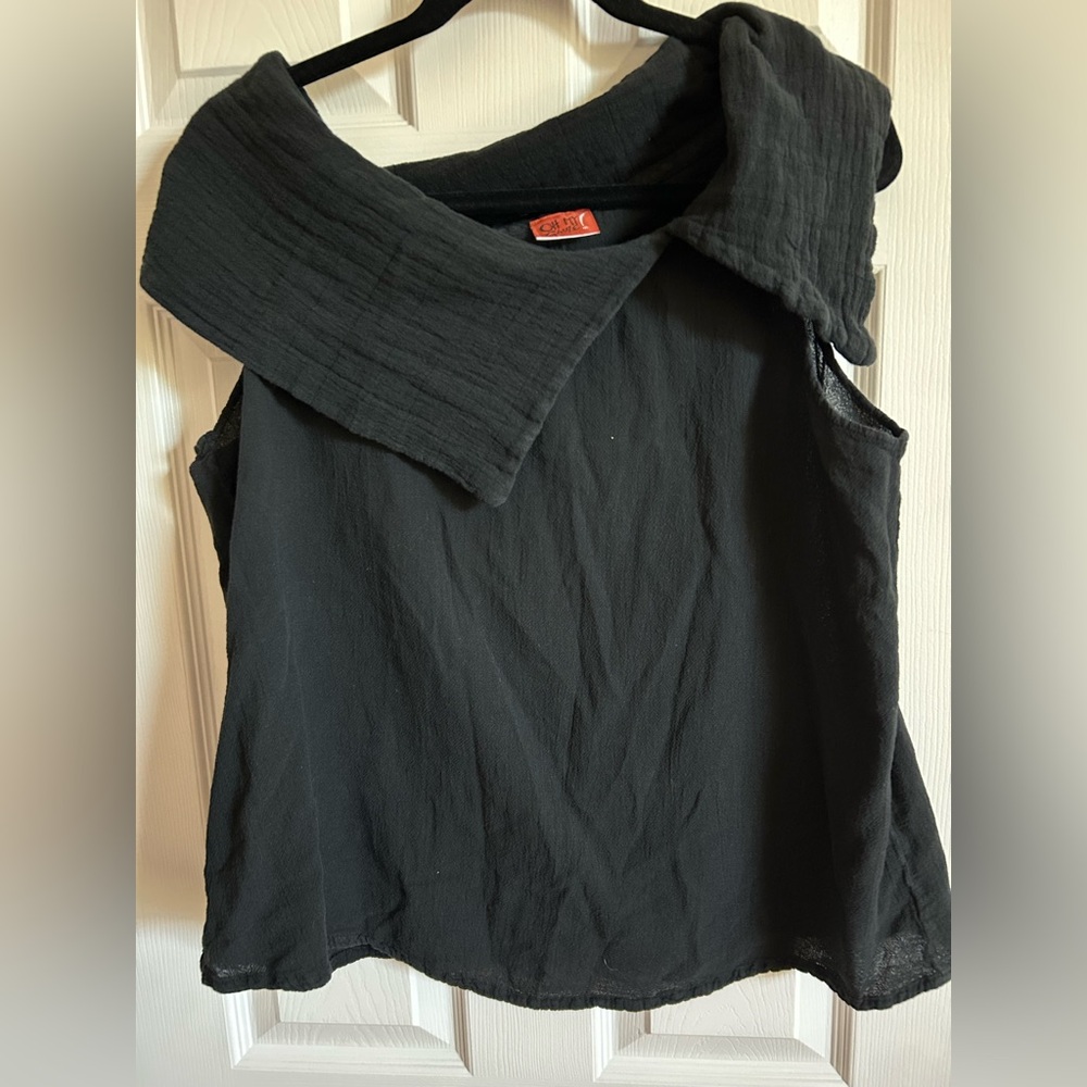 OH MY Gauze cotton top, size 2